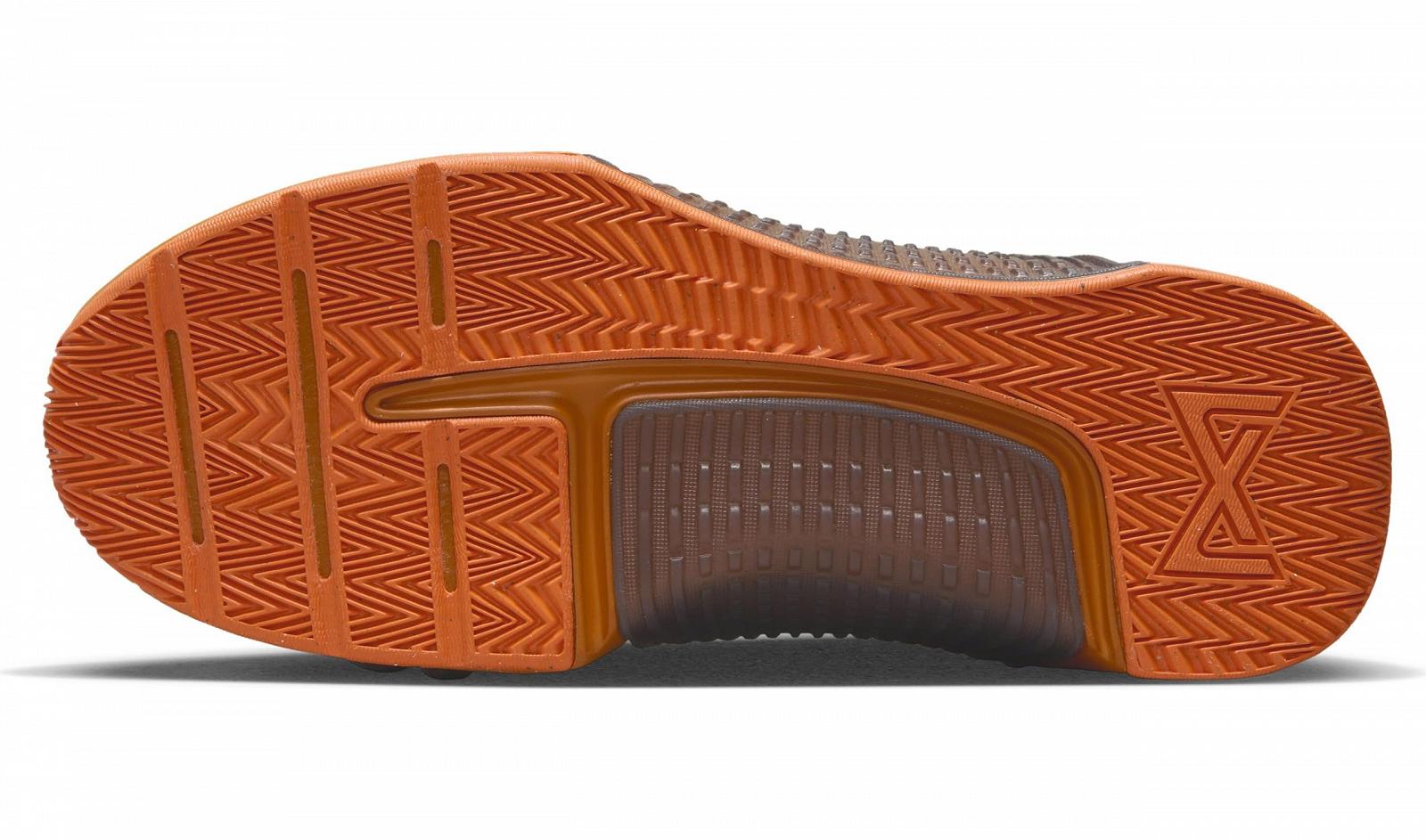 Кросівки Nike Metcon 9 EasyOn Easy Off чоловічі, фото №2