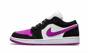 Кроссовки Nike Air Jordan 1 Low UNC женские, черно-сине-белые - Фото 1