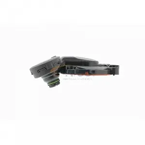 Масловіддільник, вентиляція картера VAICO V30-2524 Green Mobility Parts synthetic.ua - Фото 1