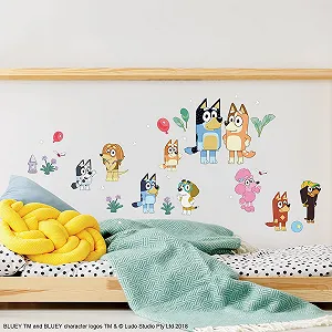 Наклейка на стіну RM BBC Bluey Family & Friends Самоклейна synthetic.ua - Фото 1