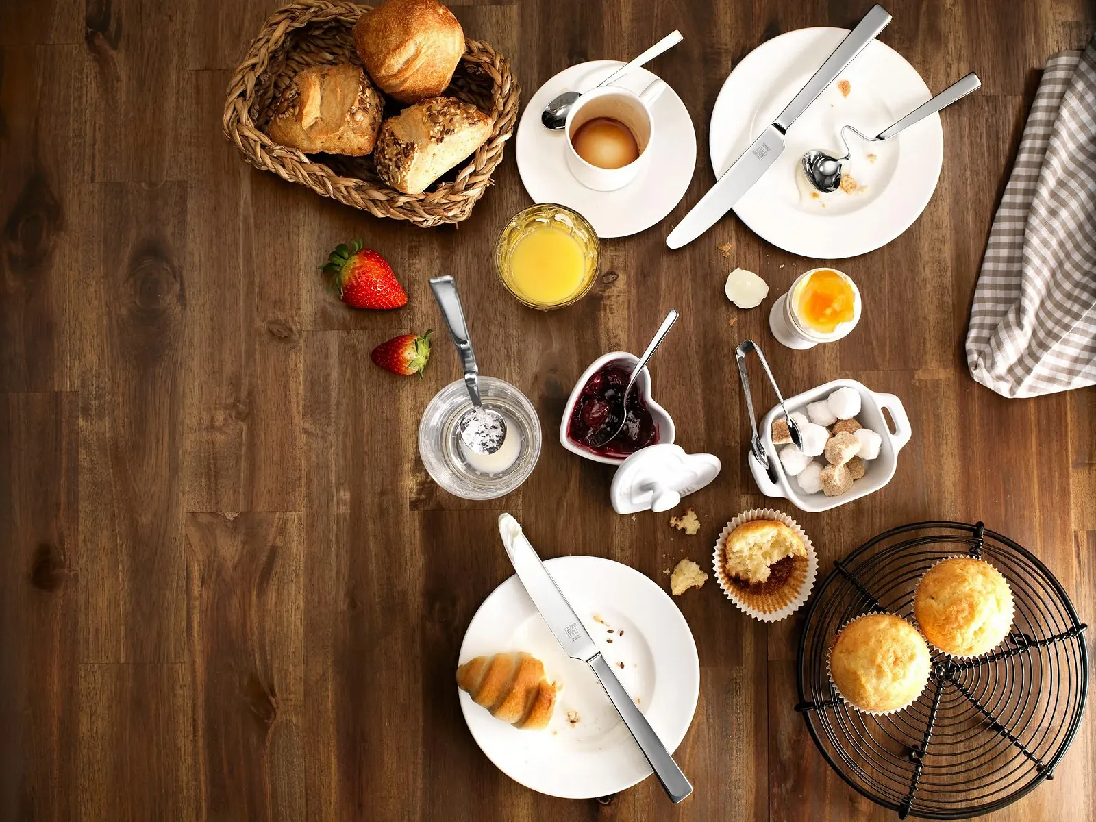 Столові прибори Zwilling 07150-259-0 Dinner, набір стейкових приборів, 2 предмети, нержавіюча сталь, фото №3 Столові прибори Zwilling 07150-259-0 Dinner, набір стейкових приборів, 2 предмети, нержавіюча сталь, фото №3