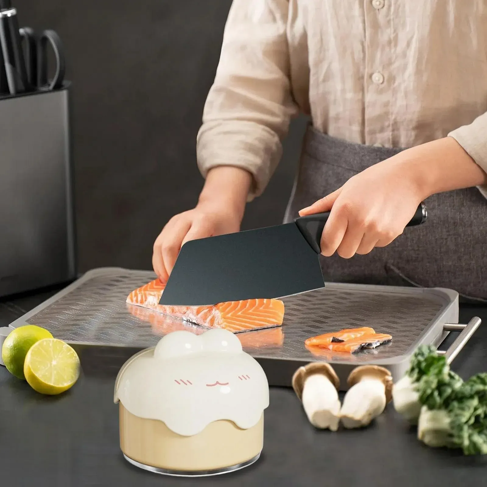 Точилка для ножей и ножниц Cutter Sharpener ручная на присоске портативная профессиональная, фото №3