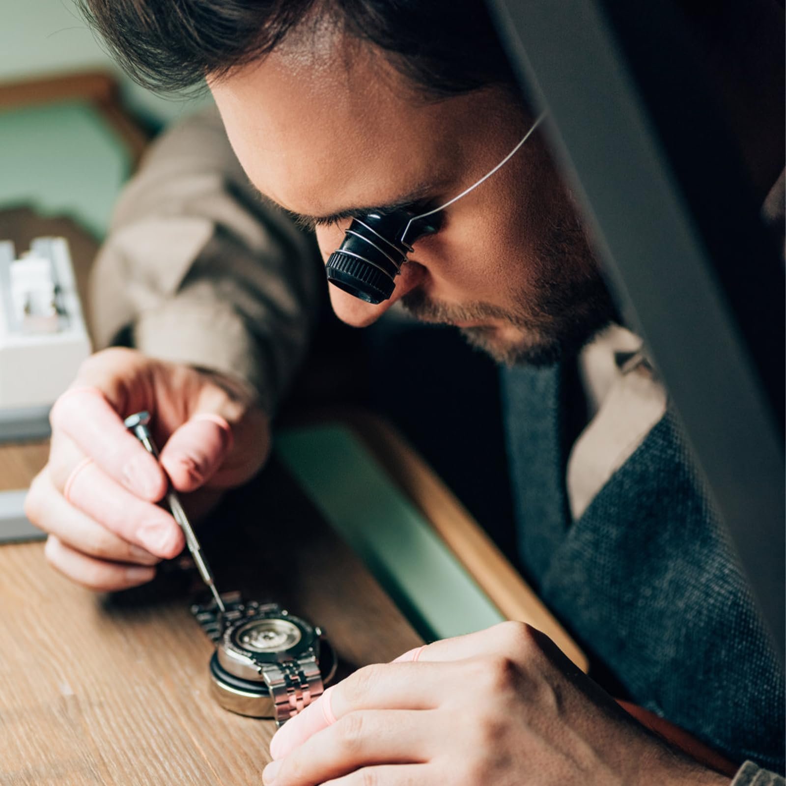 Набір викруток Mini 16 предметів з збільшувальною лупою для годинників і окулярів, фото №6 Набір викруток Mini 16 предметів з збільшувальною лупою для годинників і окулярів, фото №6