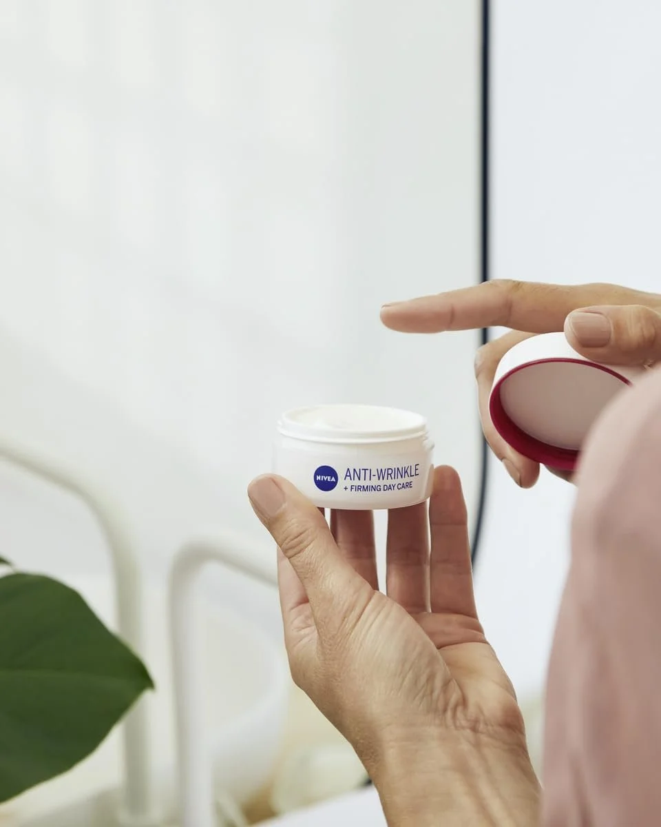 Денний крем NIVEA Anti-Wrinkle + SPF15 45+ 50 мл, фото №5 Денний крем NIVEA Anti-Wrinkle + SPF15 45+ 50 мл, фото №5