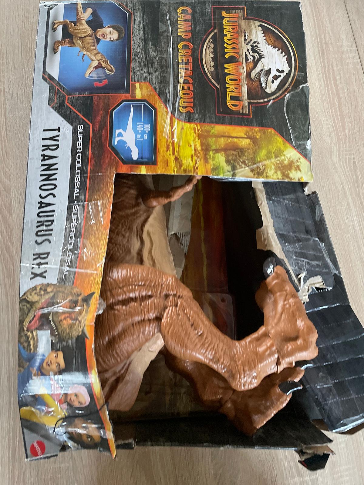 Пластикова ігрова фігурка динозавра Jurassic World зламане кріплення для шиї, фото №4