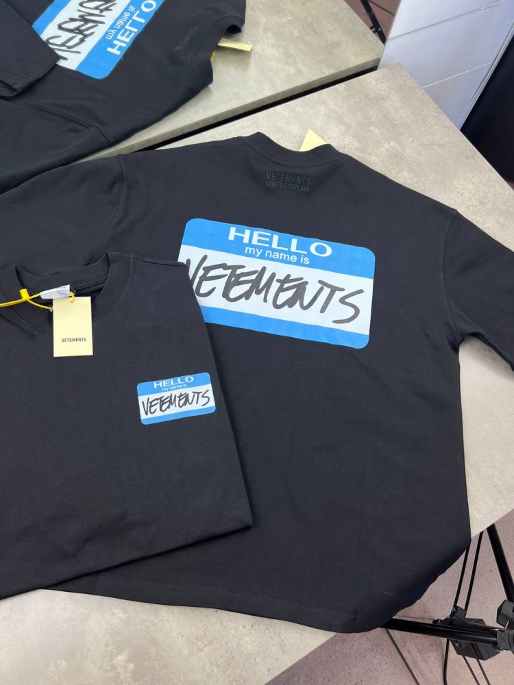 Футболка черная Vetements Hello black f650, фото №5 Футболка черная Vetements Hello black f650, фото №5