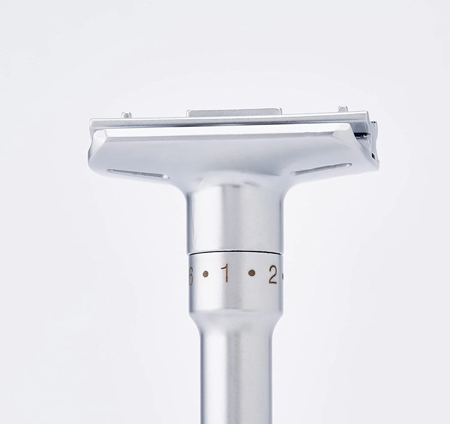Т-образная бритва SHAVE FACTORY Adjustable Safety Razor 150 г матовая с подставкой, фото №4 Т-образная бритва SHAVE FACTORY Adjustable Safety Razor 150 г матовая с подставкой, фото №4