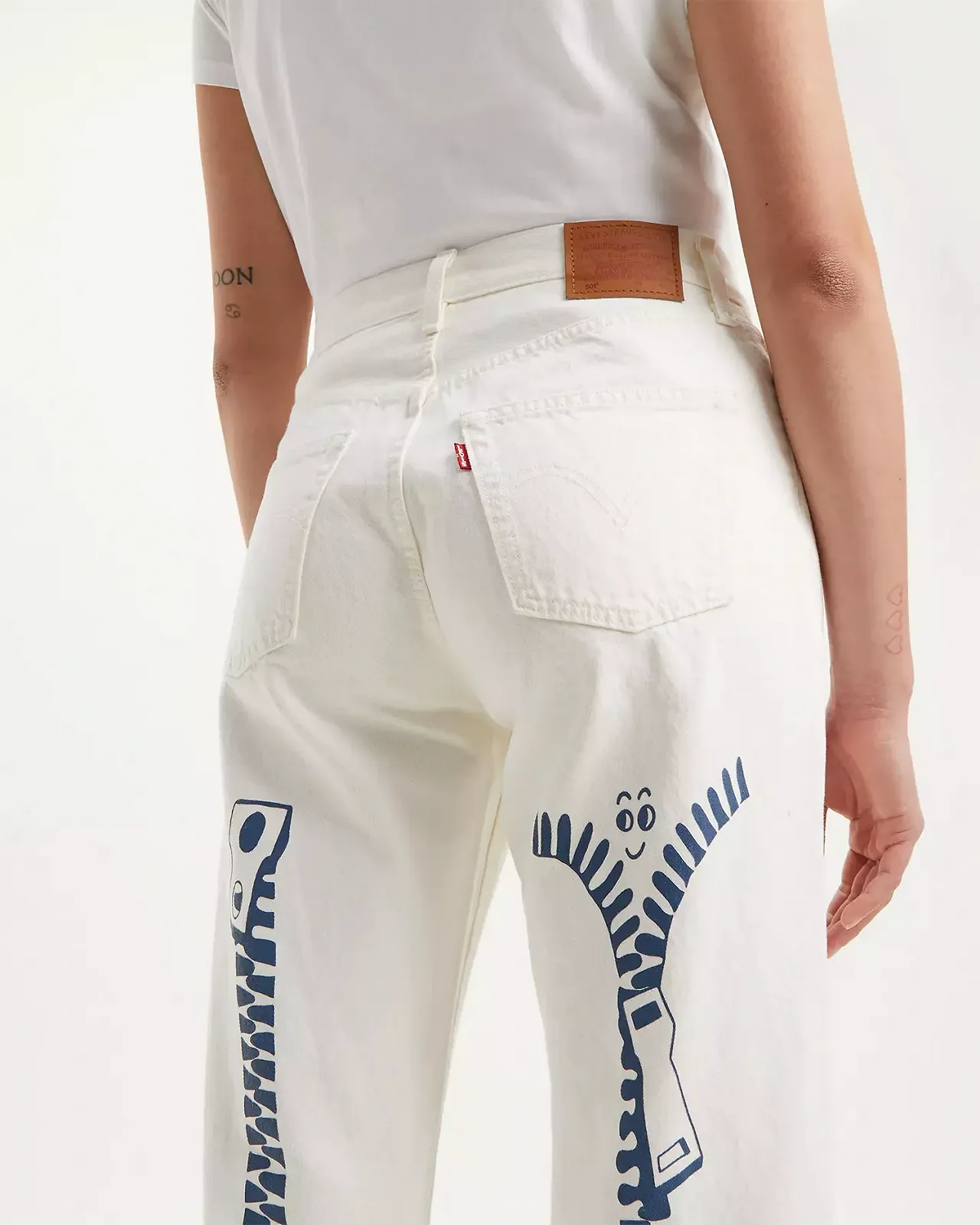 Жіночі джинси Levis - 501 '90S Birthday Suit Cl Lb - 25, фото №4 Жіночі джинси Levis - 501 '90S Birthday Suit Cl Lb - 25, фото №4