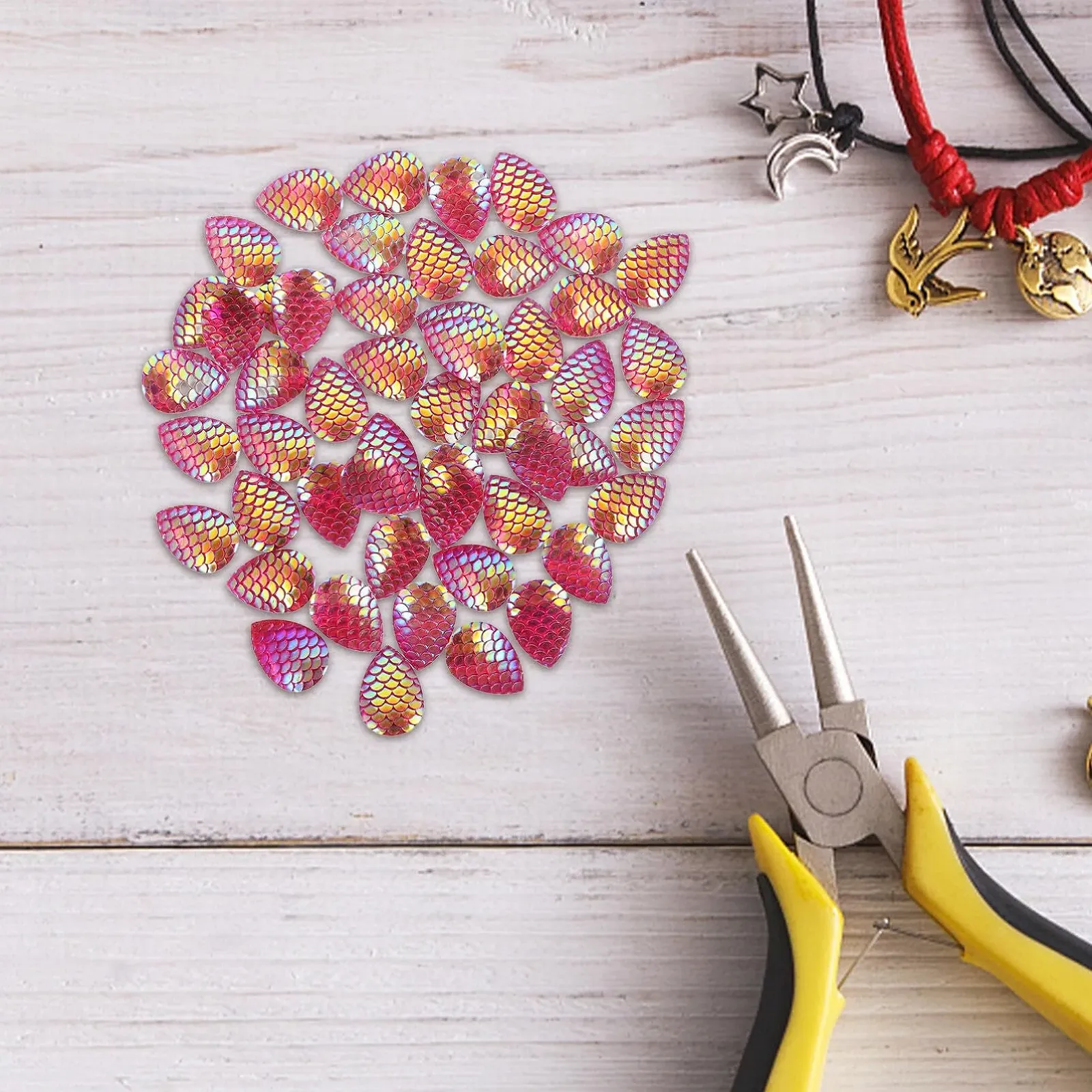 Набір Кабошони з смоли Луска Русалки, 50 шт, Плоска задня частина, Форма краплі води, фото №4