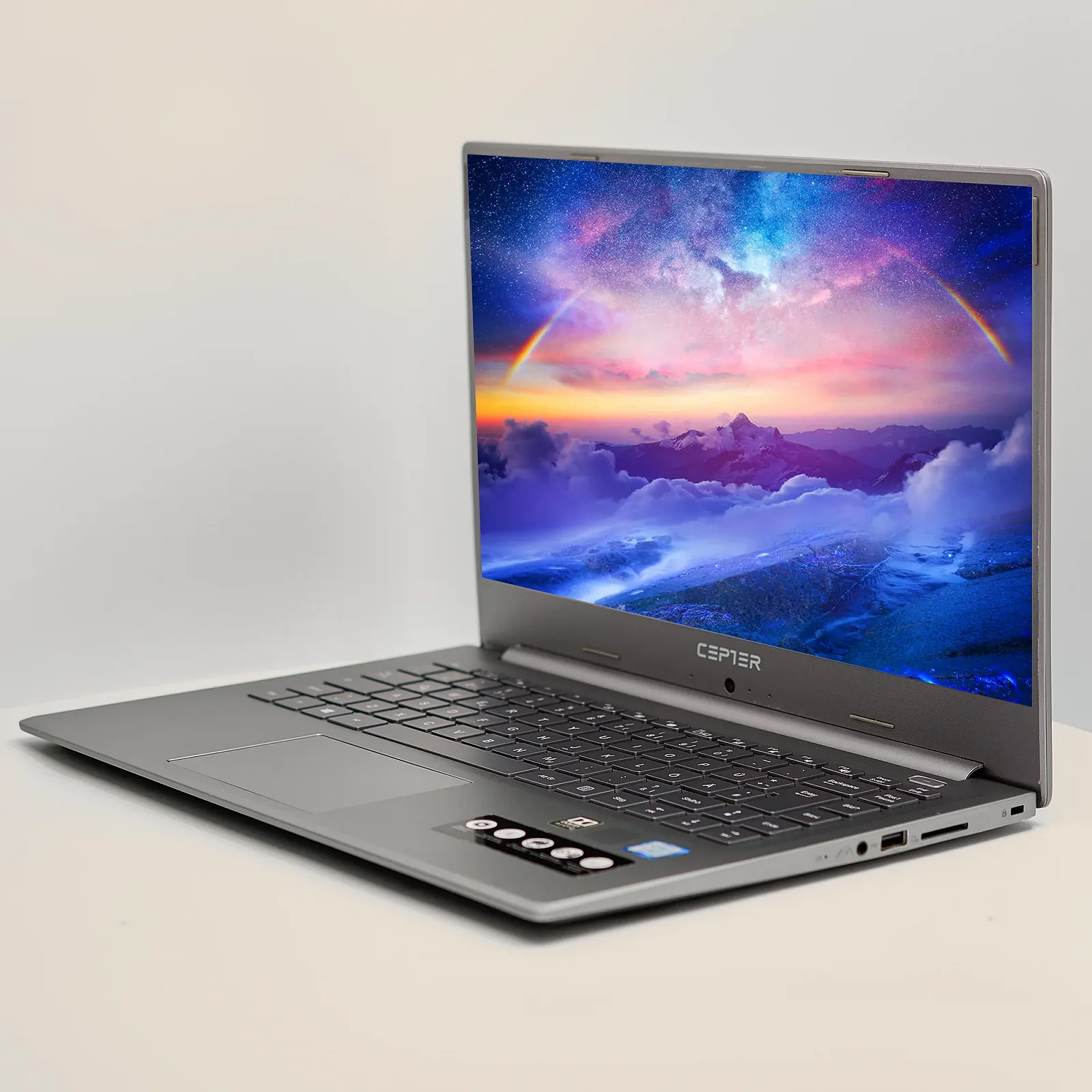 Ноутбук 15.6'' Medion (Lenovo Group) Akoya P15649 | Intel Core i5-8265U | IPS (1920x1080) FullHD | RAM 16 ГБ | SSD 256 ГБ | Intel UHD Graphics 620 | Металевий корпус | Win11 (5055), фото №3