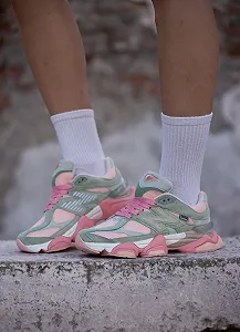 Кроссовки New Balance 9060 light Green Pink - Фото 1
