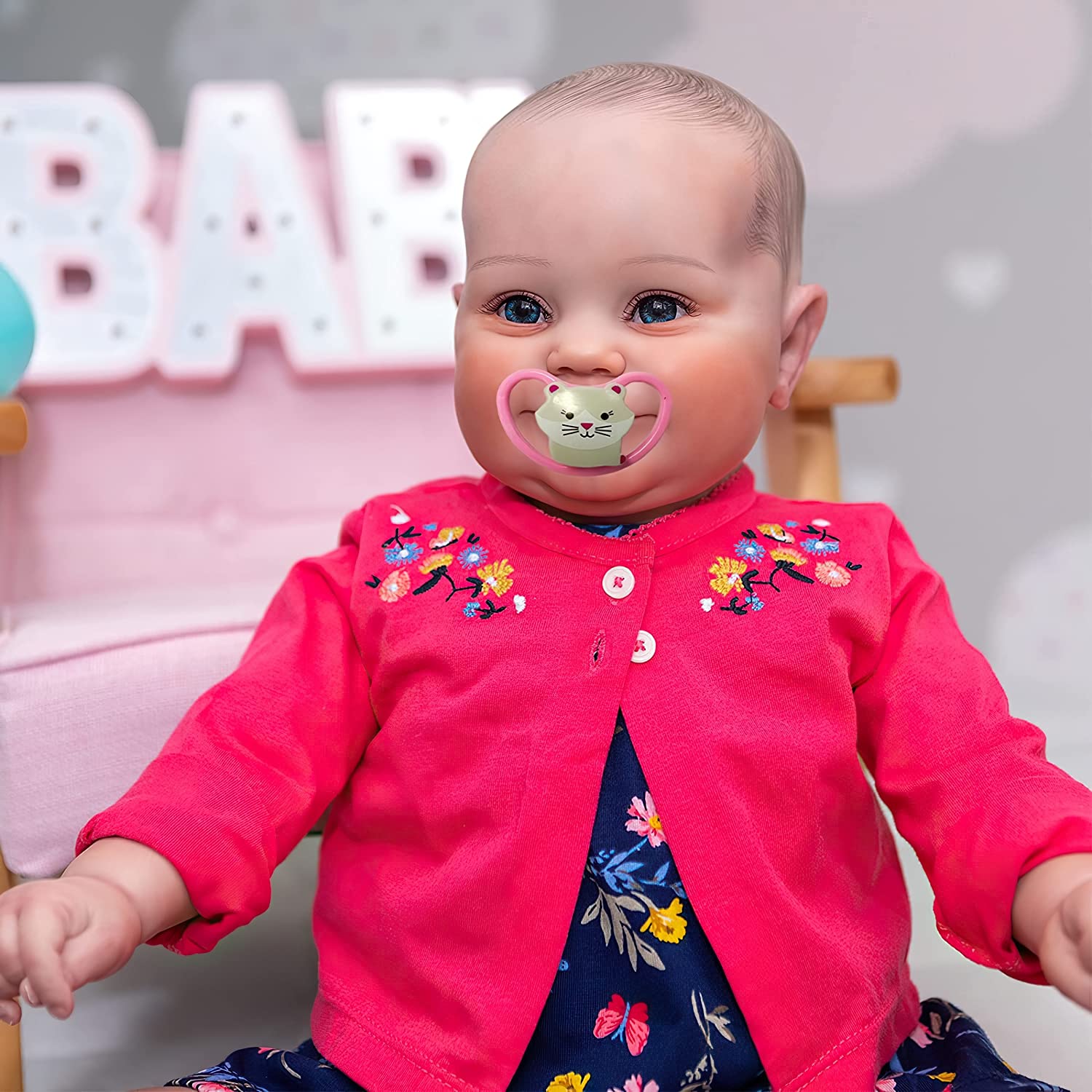 Кукла MineeQu Maddie 60 см Большого размера Ручная работа Волосы Новорожденная Девочка Улыбающаяся Мягкое Тяжелое тело Гибкая Коллекционная Арт, фото №5