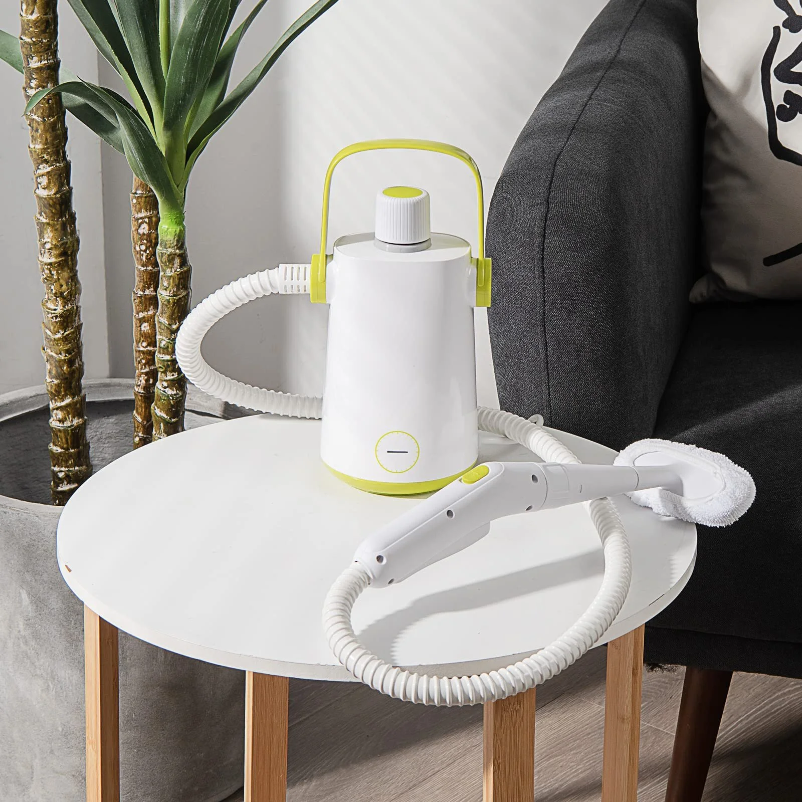 Ручной пароочиститель GOPLUS 1000 W 3 bar 300 мл 10 аксессуаров, фото №9 Ручной пароочиститель GOPLUS 1000 W 3 bar 300 мл 10 аксессуаров, фото №9