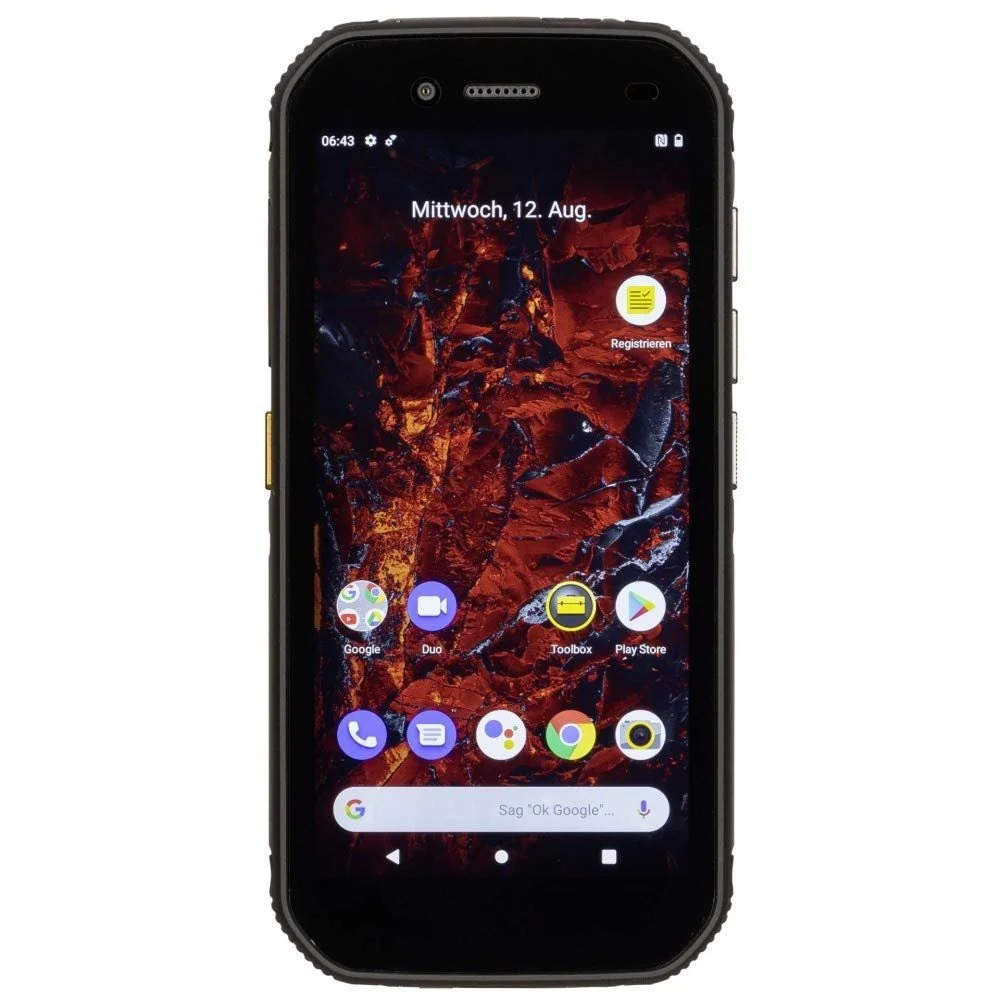 Смартфон CAT S42 5.5 дюйма HD+ 32 GB 3 GB RAM Dual SIM Android 10 Ударостійкий та водонепроникний Black, фото №1 Смартфон CAT S42 5.5 дюйма HD+ 32 GB 3 GB RAM Dual SIM Android 10 Ударостійкий та водонепроникний Black, фото №1