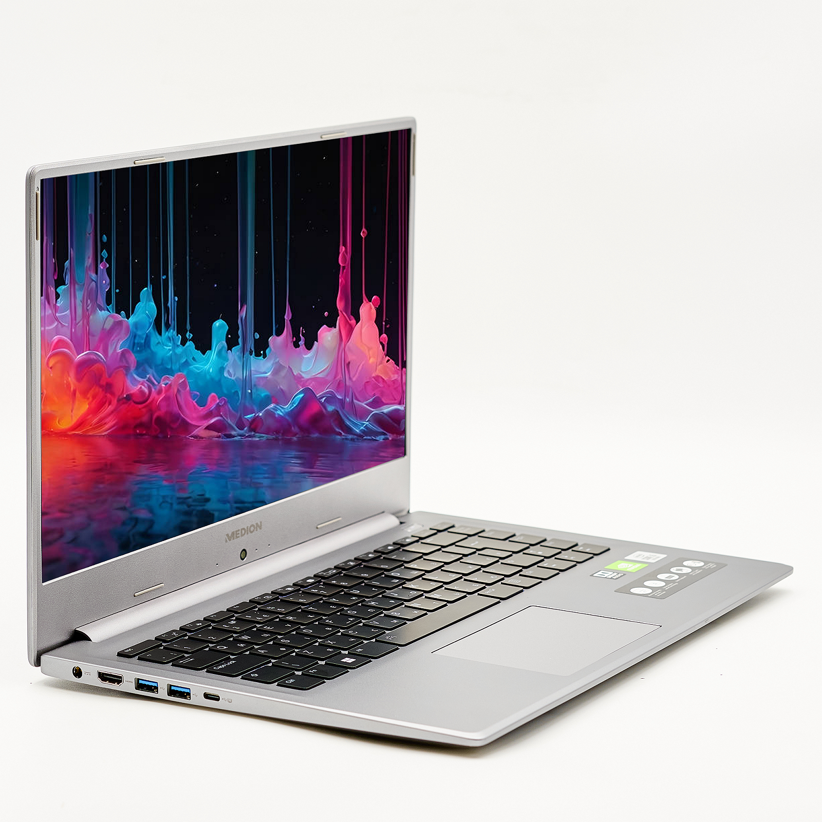 Ноутбук Medion Akoya S15447 Intel Core i5-10210U 16 ГБ RAM 1 ТБ SSD Nvidia GeForce Металлический корпус, фото №3