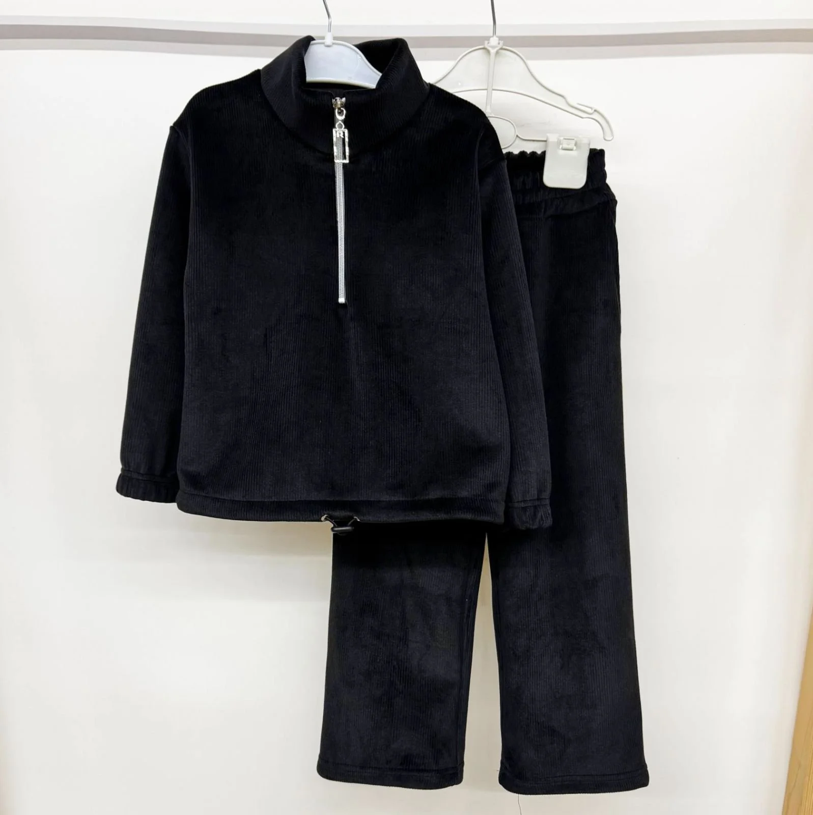 ХІТ ЗИМИ! Теплий велюровий костюм для дівчинки на флісі 110-158 см, фото №7 ХІТ ЗИМИ! Теплий велюровий костюм для дівчинки на флісі 110-158 см, фото №7