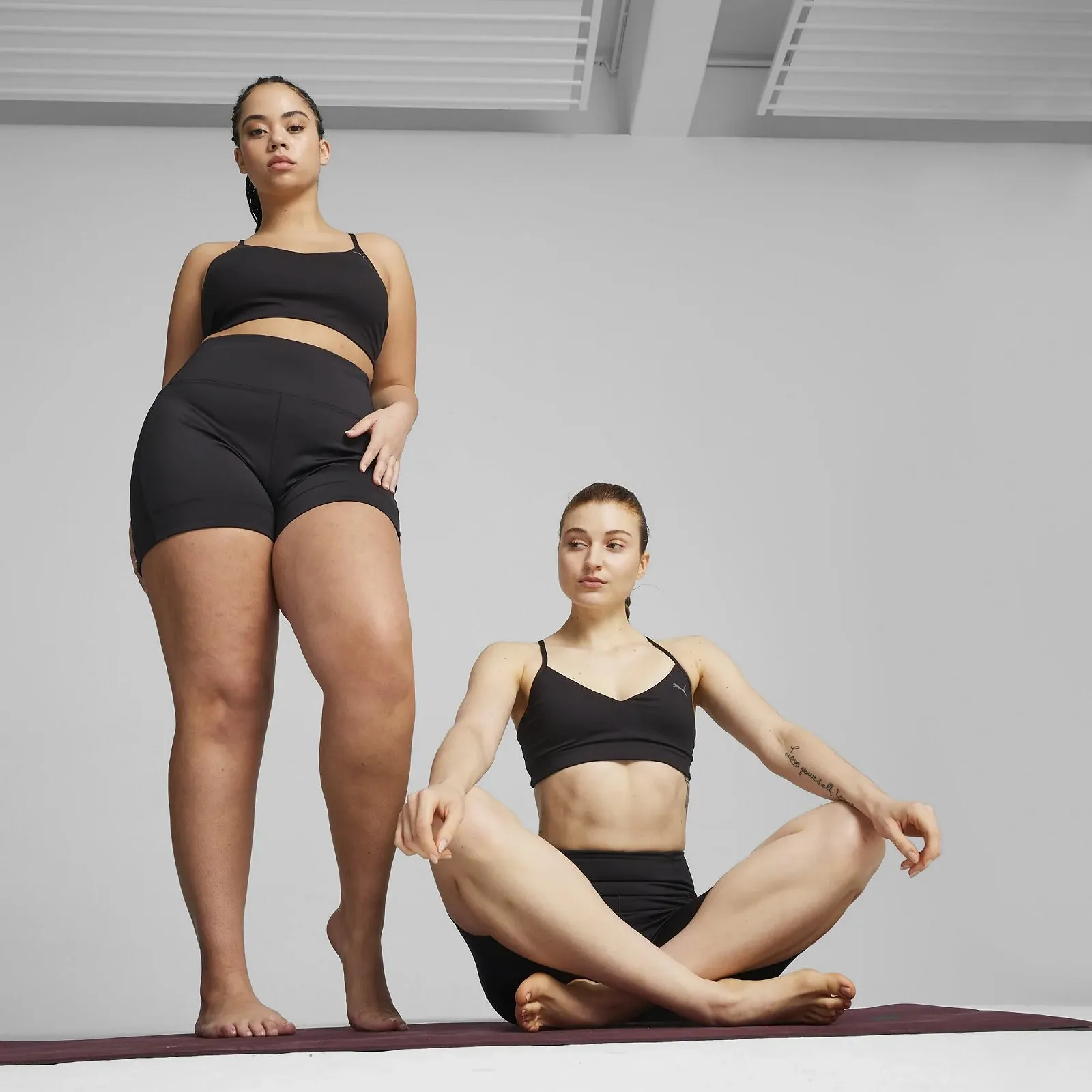 Бюстгальтер топ PUMA Move Yogini унісекс, фото №3 Бюстгальтер топ PUMA Move Yogini унісекс, фото №3