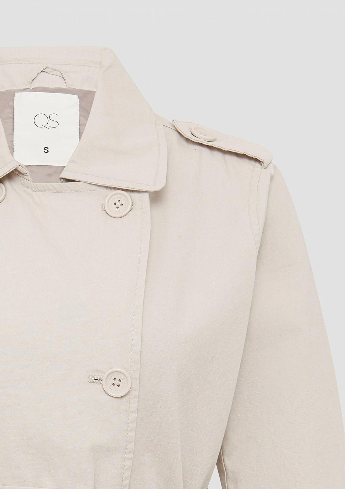 Короткий тренчкот QS Хлопковый с поясом, фото №3 Короткий тренчкот QS Хлопковый с поясом, фото №3