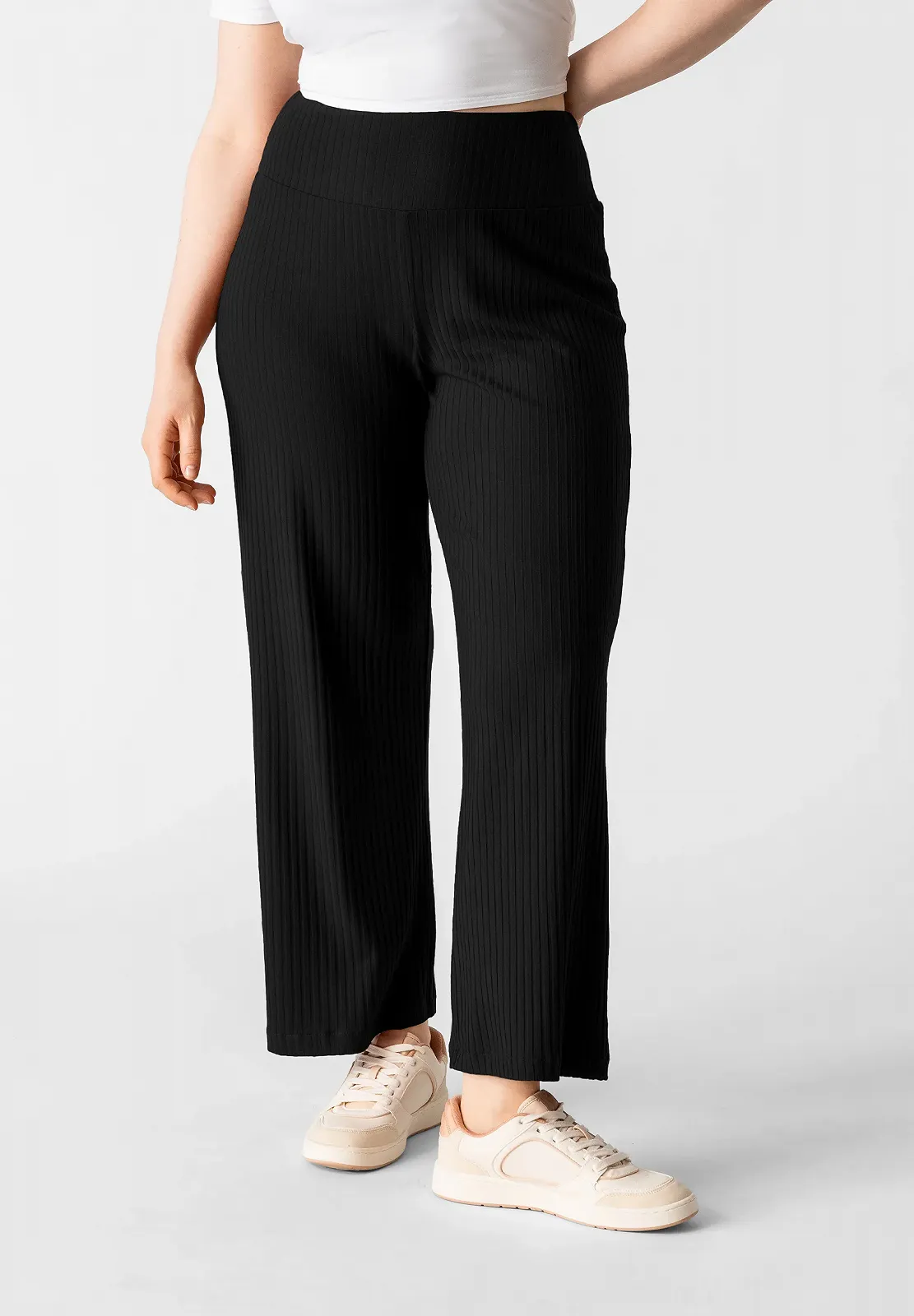 Женские брюки Les Lunes The Romy Pants Black - M, фото №1 Женские брюки Les Lunes The Romy Pants Black - M, фото №1