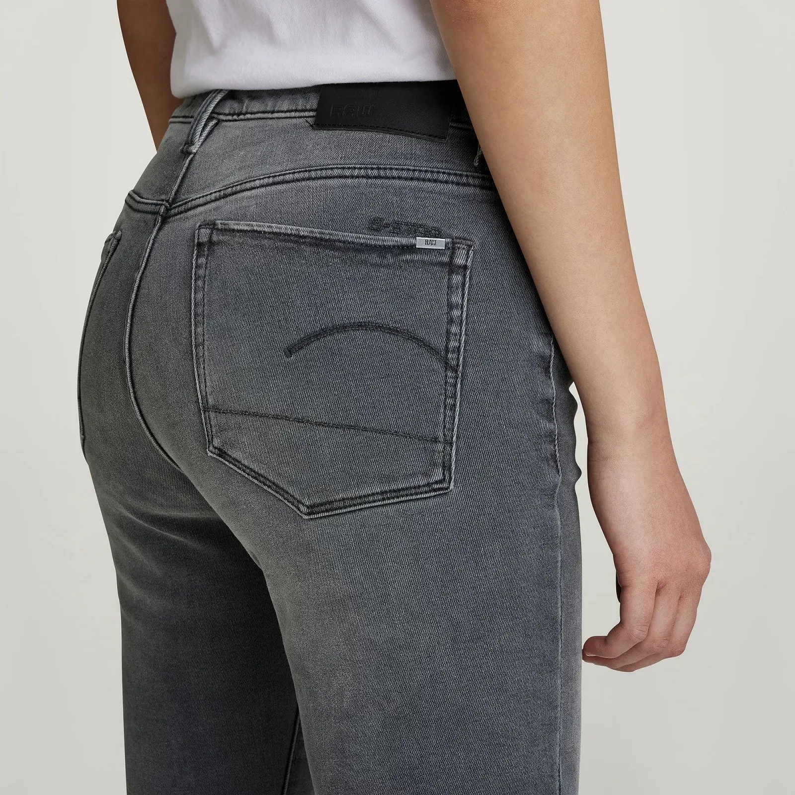 Женские джинсы G‑STAR RAW 3301 Skinny Faded Blade - 33, фото №3 Женские джинсы G‑STAR RAW 3301 Skinny Faded Blade - 33, фото №3