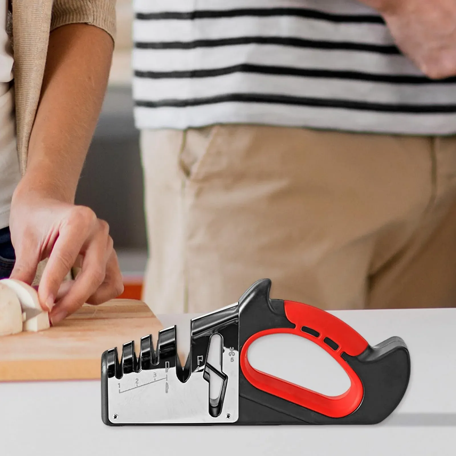 Точилка для ножів та ножиць вольфрамова сталь з ергономічною ручкою, фото №3 Точилка для ножів та ножиць вольфрамова сталь з ергономічною ручкою, фото №3