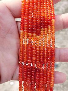 Круглые граненые бусины сердолика 3.75-4.5 Длина нити 33 см Оранжевый - Фото 1