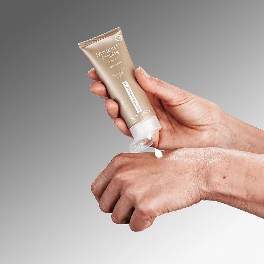 Крем для рук Margaret Dabbs Pure Repairing для глубокого, длительного увлажнения очень сухой кожи, аромат розы и лимона 75 мл, фото №3