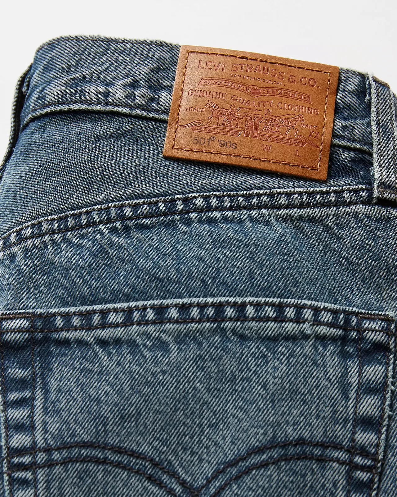 Жіночі джинси Levis - 501 '90S Multiple Dimensions - Womens - 24, фото №6 Жіночі джинси Levis - 501 '90S Multiple Dimensions - Womens - 24, фото №6