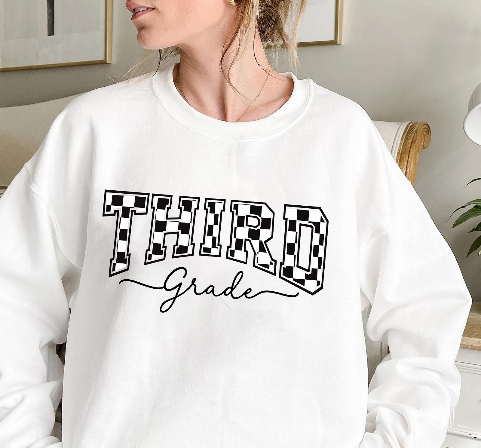Свитшот Без бренда Third Grade Back to School Checkered Letter Graphic Casual Unisex, фото №2