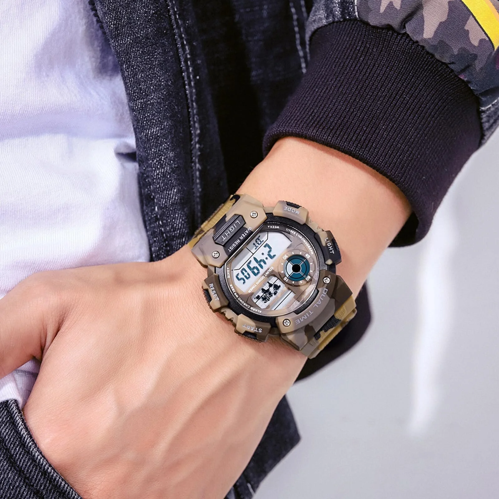 Чоловічий цифровий кварцовий годинник ROSEBEAR, 50 м водонепроникний, фото №4 Чоловічий цифровий кварцовий годинник ROSEBEAR, 50 м водонепроникний, фото №4