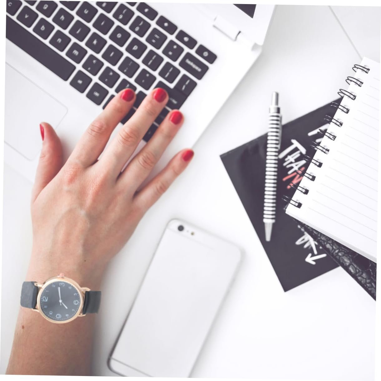 Часы кварцевые PartyKindom Женские Ремешок из искусственной кожи, фото №4