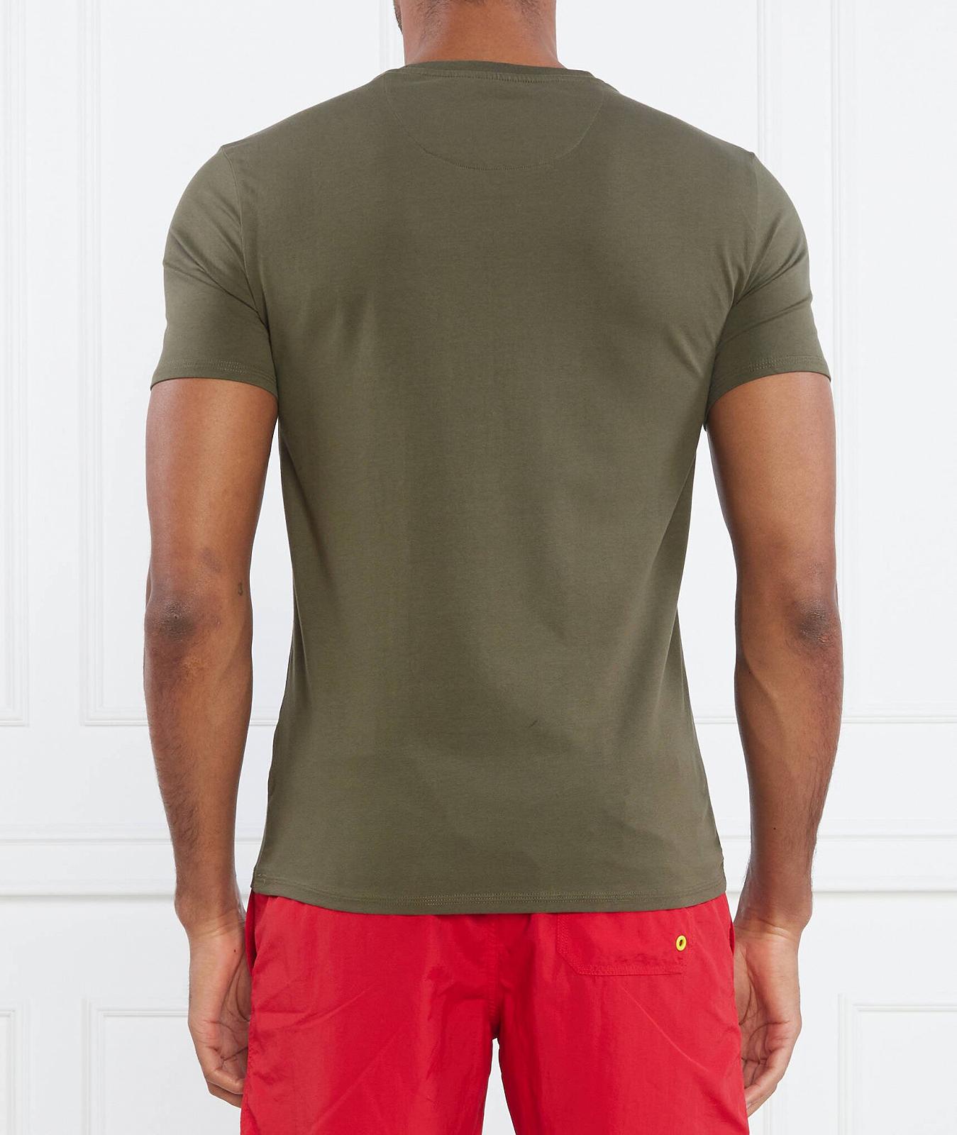 Мужская футболка Guess - Basic Logo Triangle Tee (SS CN BASIC LOGO TRIANGLE) Оливковый - M, фото №5 Мужская футболка Guess - Basic Logo Triangle Tee (SS CN BASIC LOGO TRIANGLE) Оливковый - M, фото №5