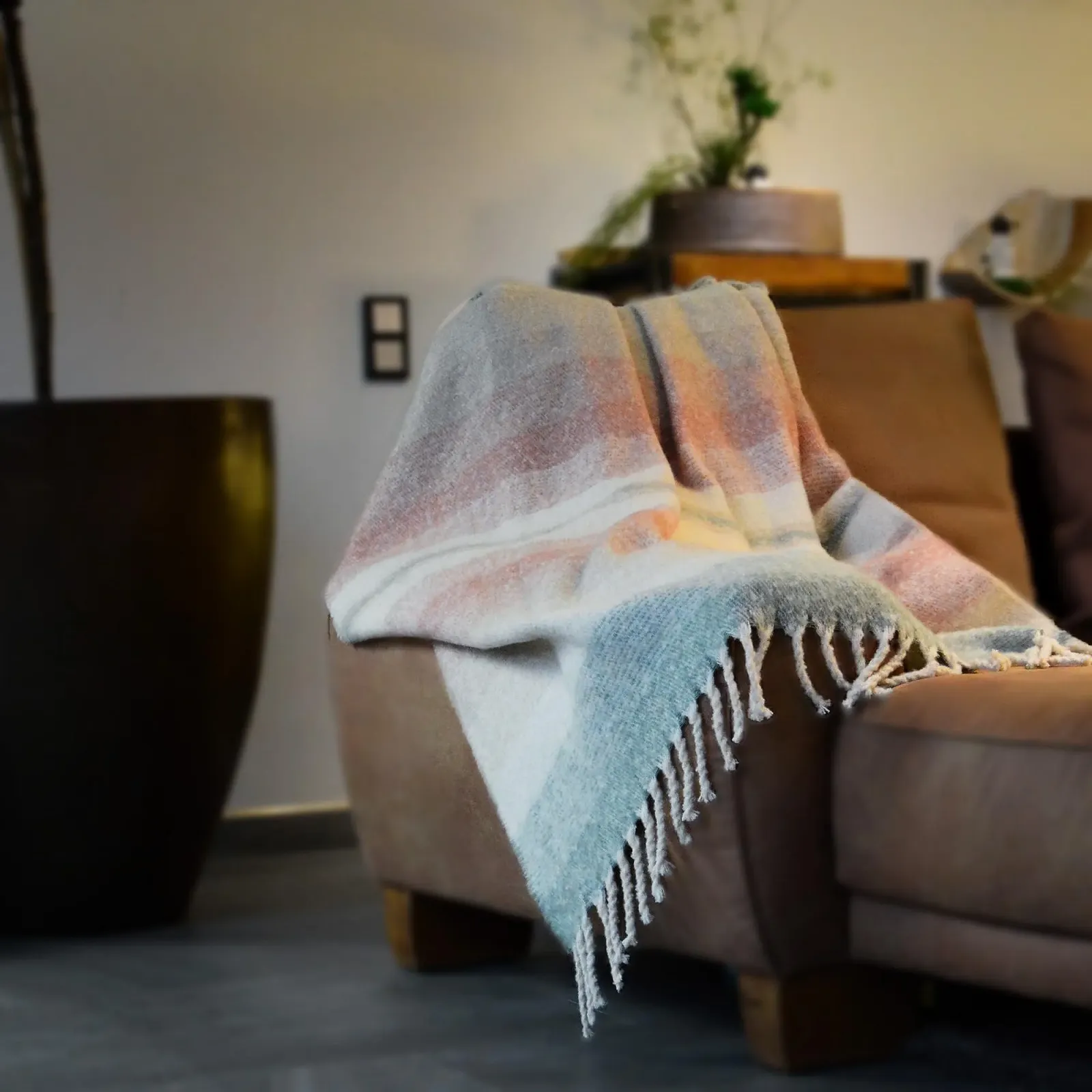 Покривало UNUS Cuddly 130 x 150 см Пухнаста Покривало з омбре ефектом, фото №3