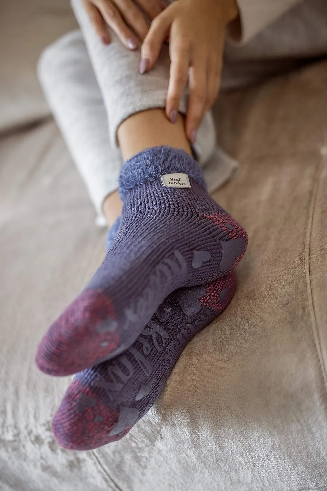 Домашние носки HEAT HOLDERS Женские с перьевыми манжетами, 1 пара, фото №4 Домашние носки HEAT HOLDERS Женские с перьевыми манжетами, 1 пара, фото №4