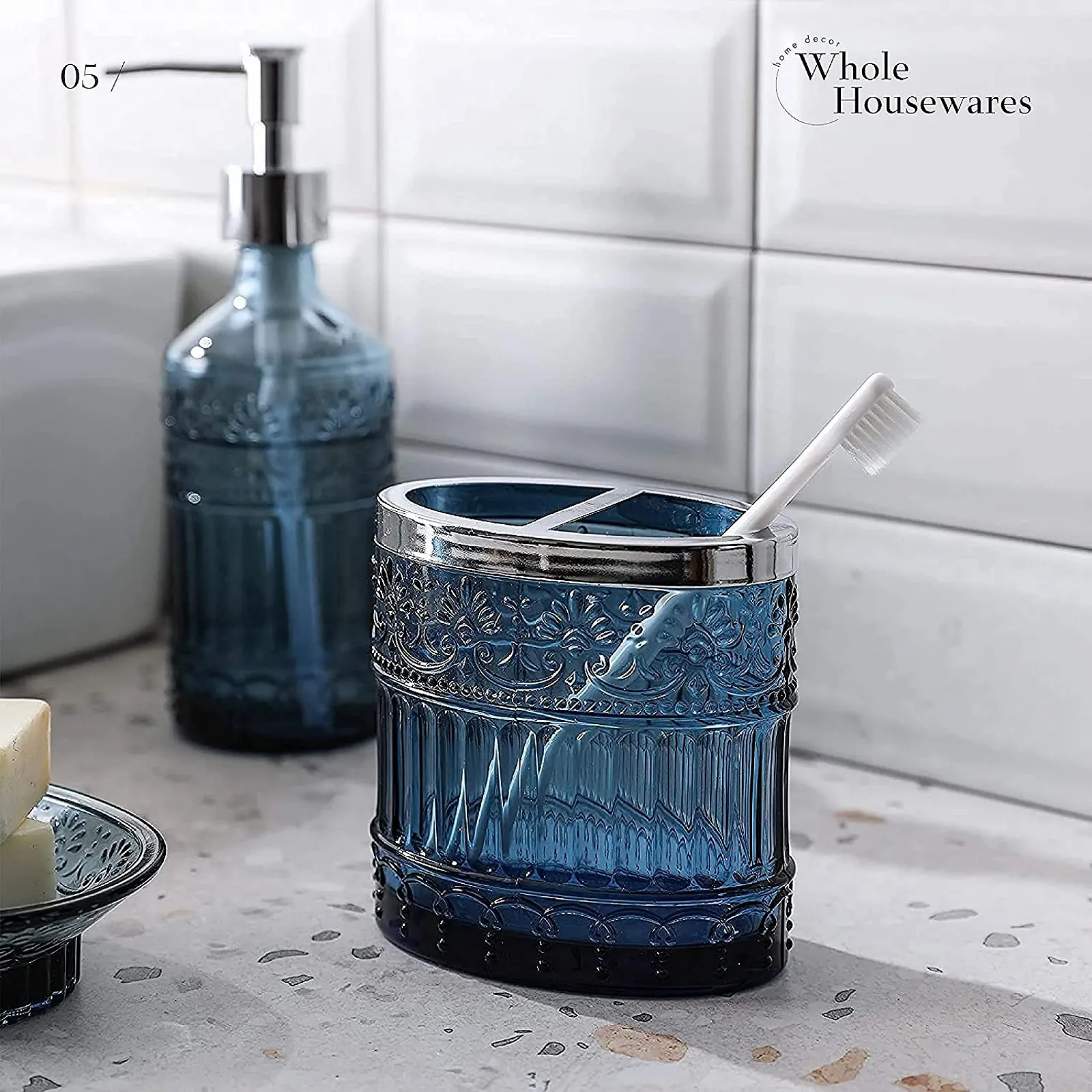 Набор для ванной комнаты WHOLE HOUSEWARES 4 шт. Диспенсер для мыла, поднос, стакан, держатель для зубных щеток Мозаичное стекло (синий), фото №6