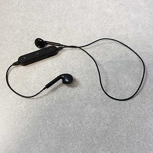 Купити Наушники и Bluetooth-гарнитуры Bluetooth - Фото 1 Наушники и Bluetooth-гарнитуры Bluetooth - Фото 1