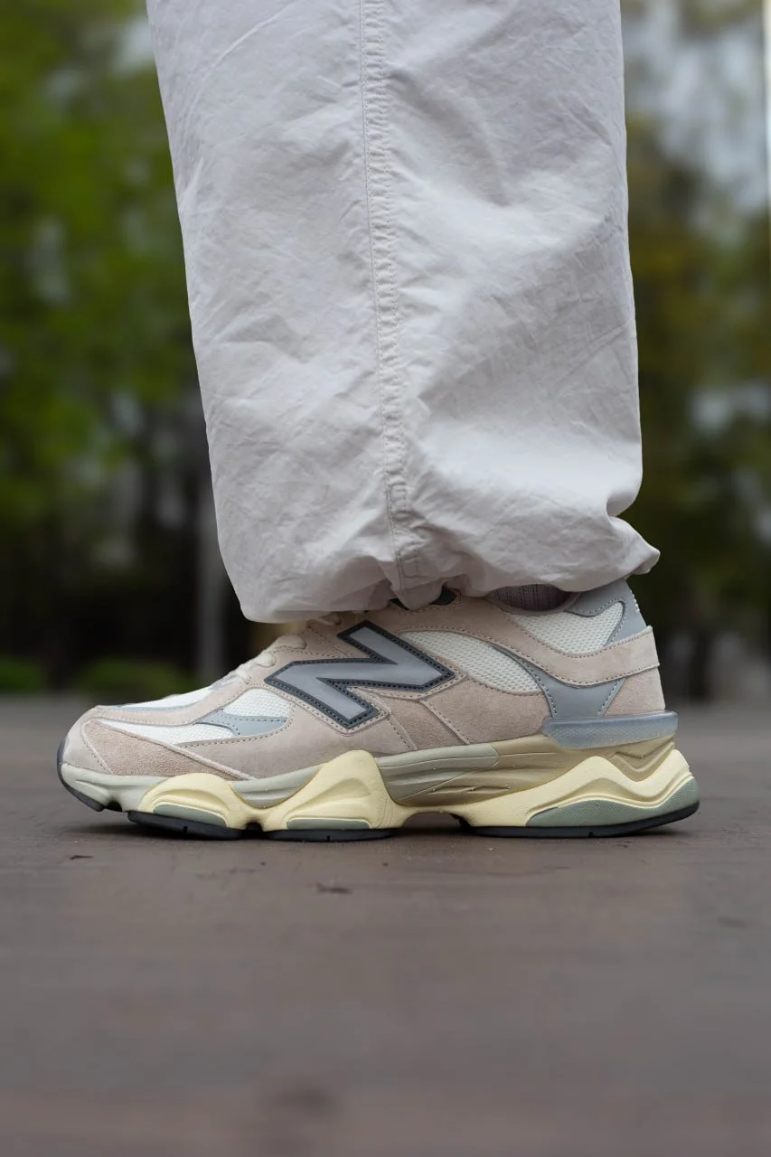Чоловічі кросівки New Balance 9060 Beige White 41, фото №1