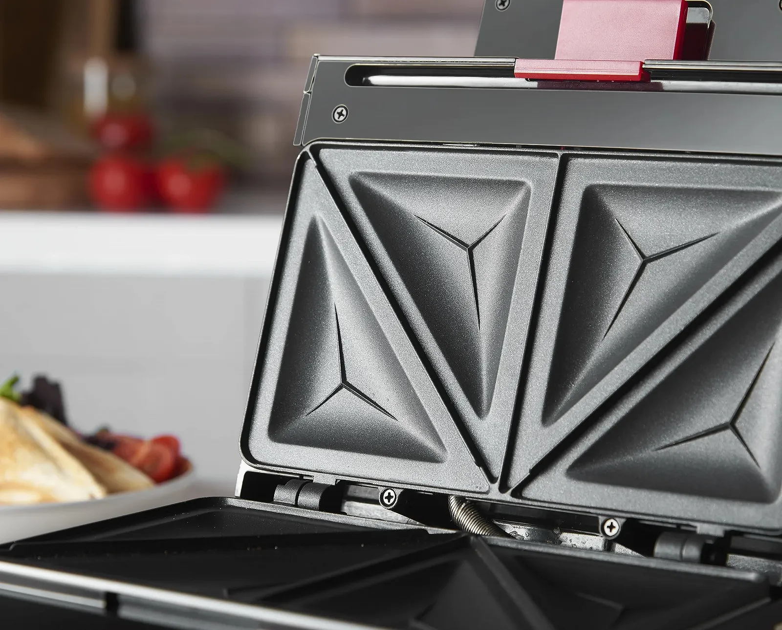 Сэндвичница Russell Hobbs 26800-56, фото №5 Сэндвичница Russell Hobbs 26800-56, фото №5