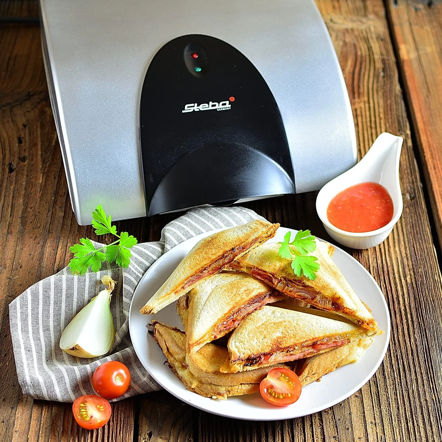 Сэндвичница Steba SG 40, 1200 Вт, Серебристая, фото №5 Сэндвичница Steba SG 40, 1200 Вт, Серебристая, фото №5