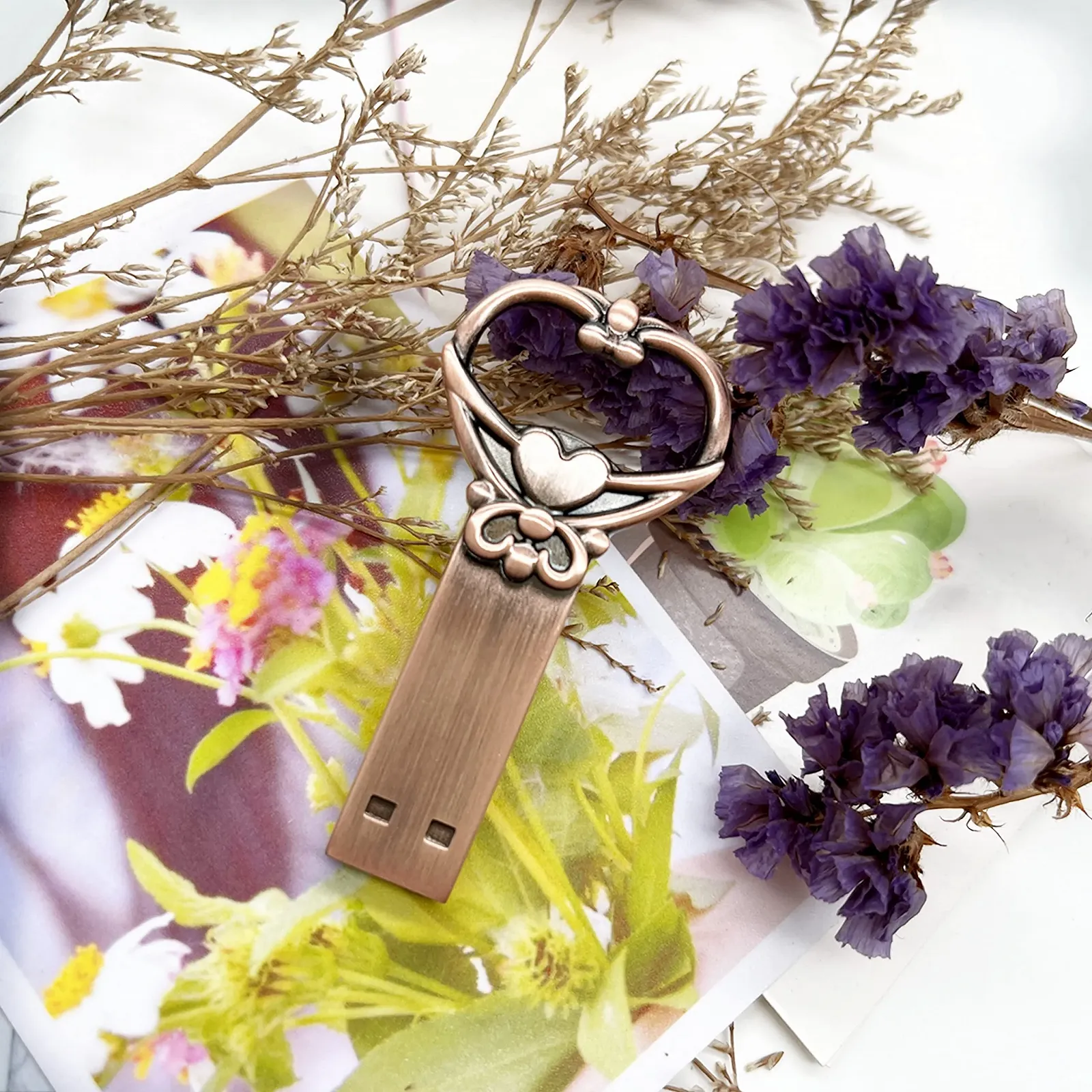 USB-флеш-накопичувач Heart Shape Metal USB 3.0 64 ГБ Бронзовий, фото №7 USB-флеш-накопичувач Heart Shape Metal USB 3.0 64 ГБ Бронзовий, фото №7
