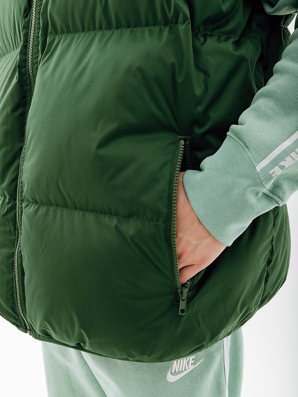 Жилетка Nike CLUB PUFFER XL, фото №3