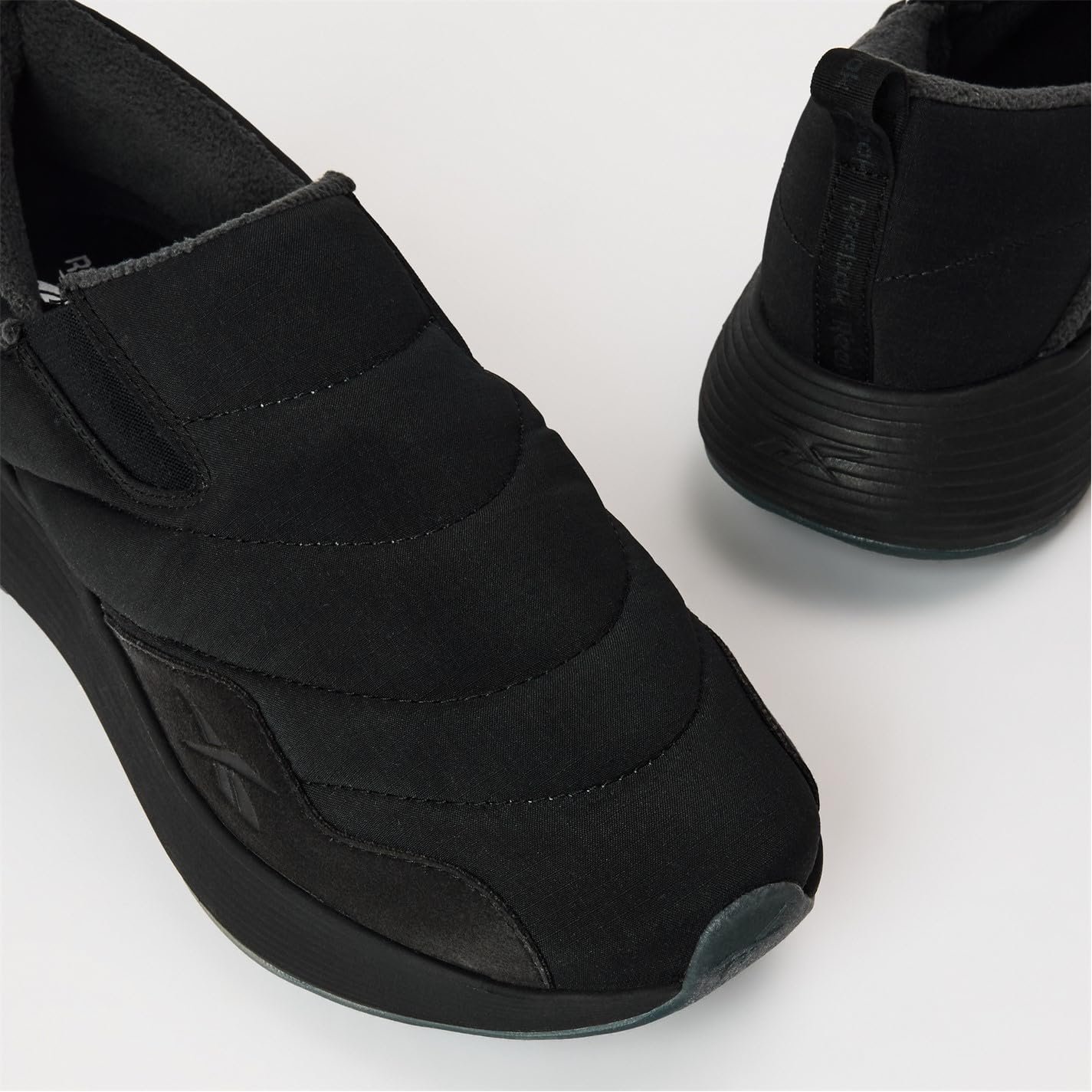 Унісекс Кросівки Reebok DMX Comfort + Slip On Зимові, фото №3 Унісекс Кросівки Reebok DMX Comfort + Slip On Зимові, фото №3