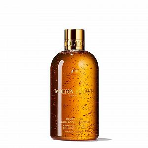 Купить Гель для душа Molton Brown Mesmerising Oudh Accord & Gold 300 мл - Фото 1 Гель для душа Molton Brown Mesmerising Oudh Accord & Gold 300 мл - Фото 1