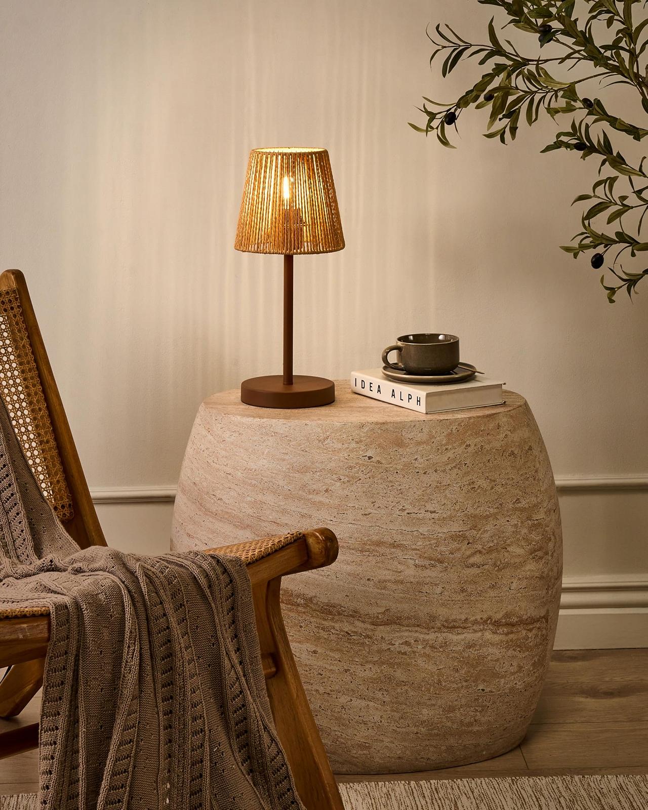 Настільна лампа Beliani Hanger в стилі бохо з паперовим плетеним абажуром та матовою залізною основою коричнева, фото №2