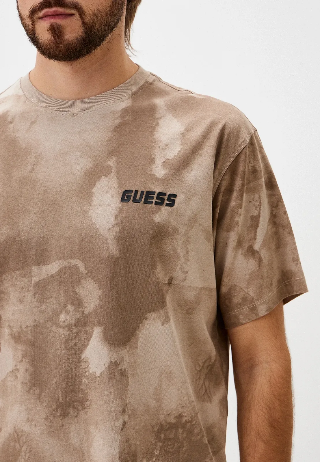 Чоловіча футболка GUESS Activewear / Коричнева варенка / Розмір M, фото №4 Чоловіча футболка GUESS Activewear / Коричнева варенка / Розмір M, фото №4