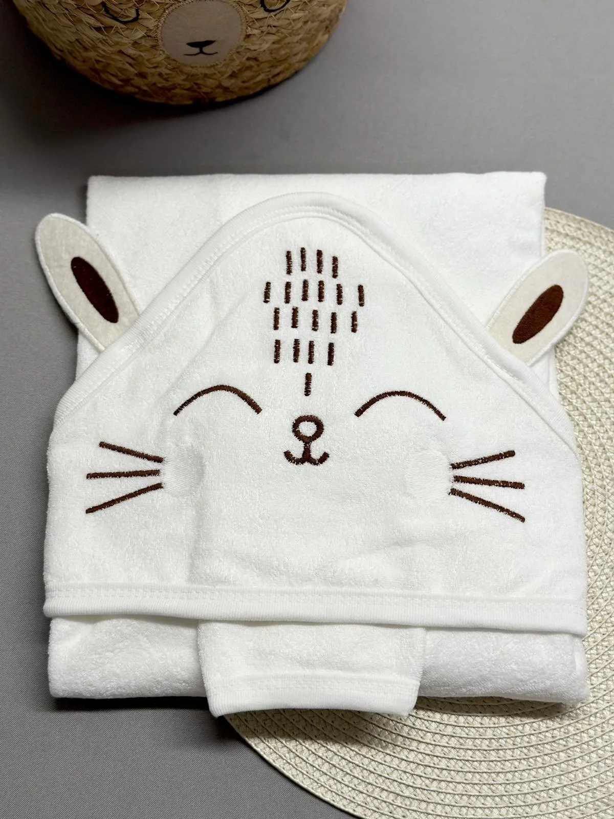 Махровий рушник-куточок для малюка та мочалка Котик молочний, фото №1