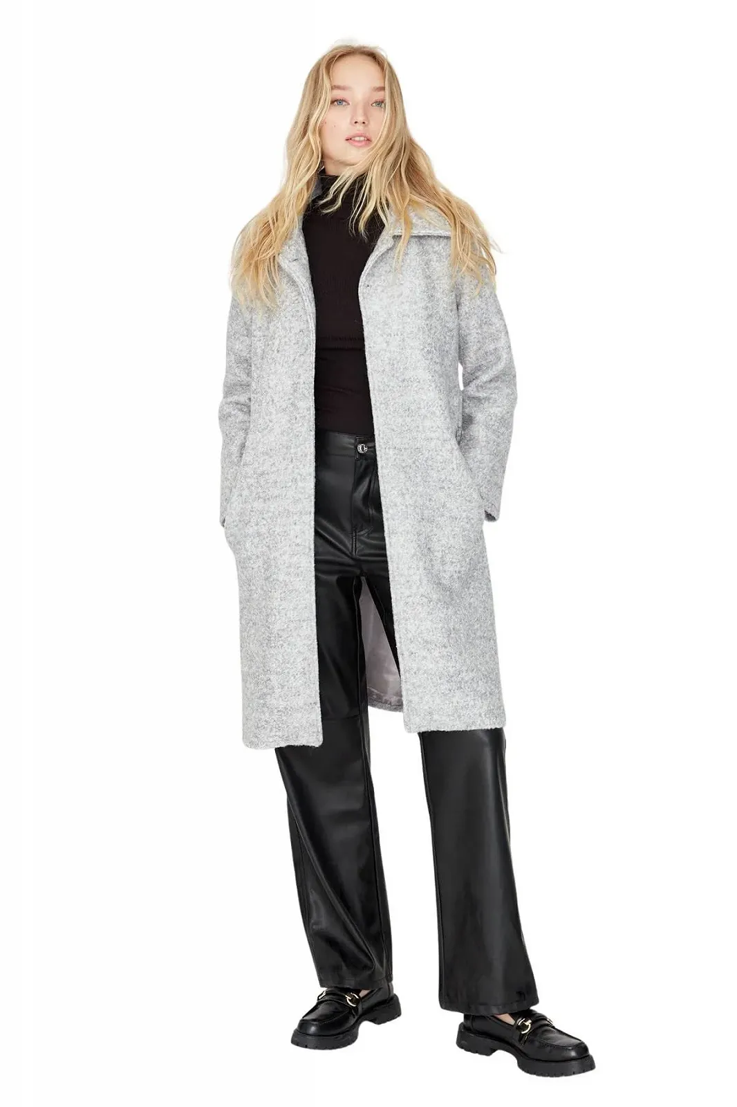 Пальто TRENDYOL Женское Двубортное Однотонное, фото №1