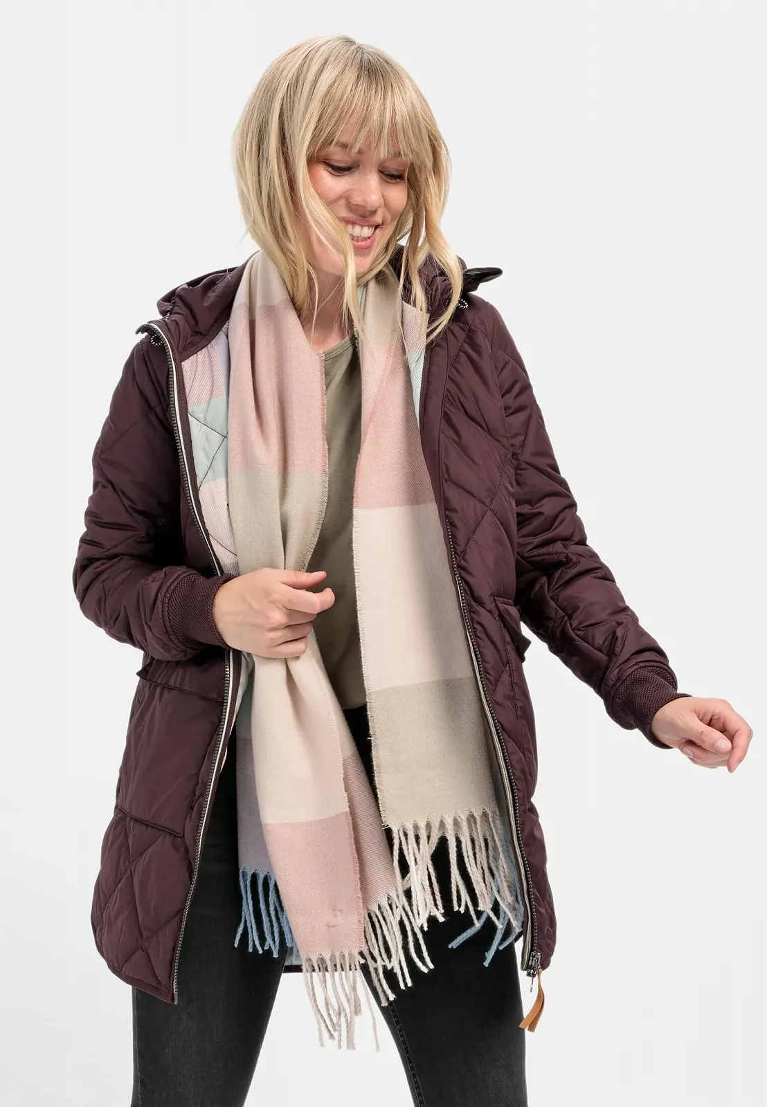 Куртка camel active з переробленого поліестеру стьобана, фото №5 Куртка camel active з переробленого поліестеру стьобана, фото №5