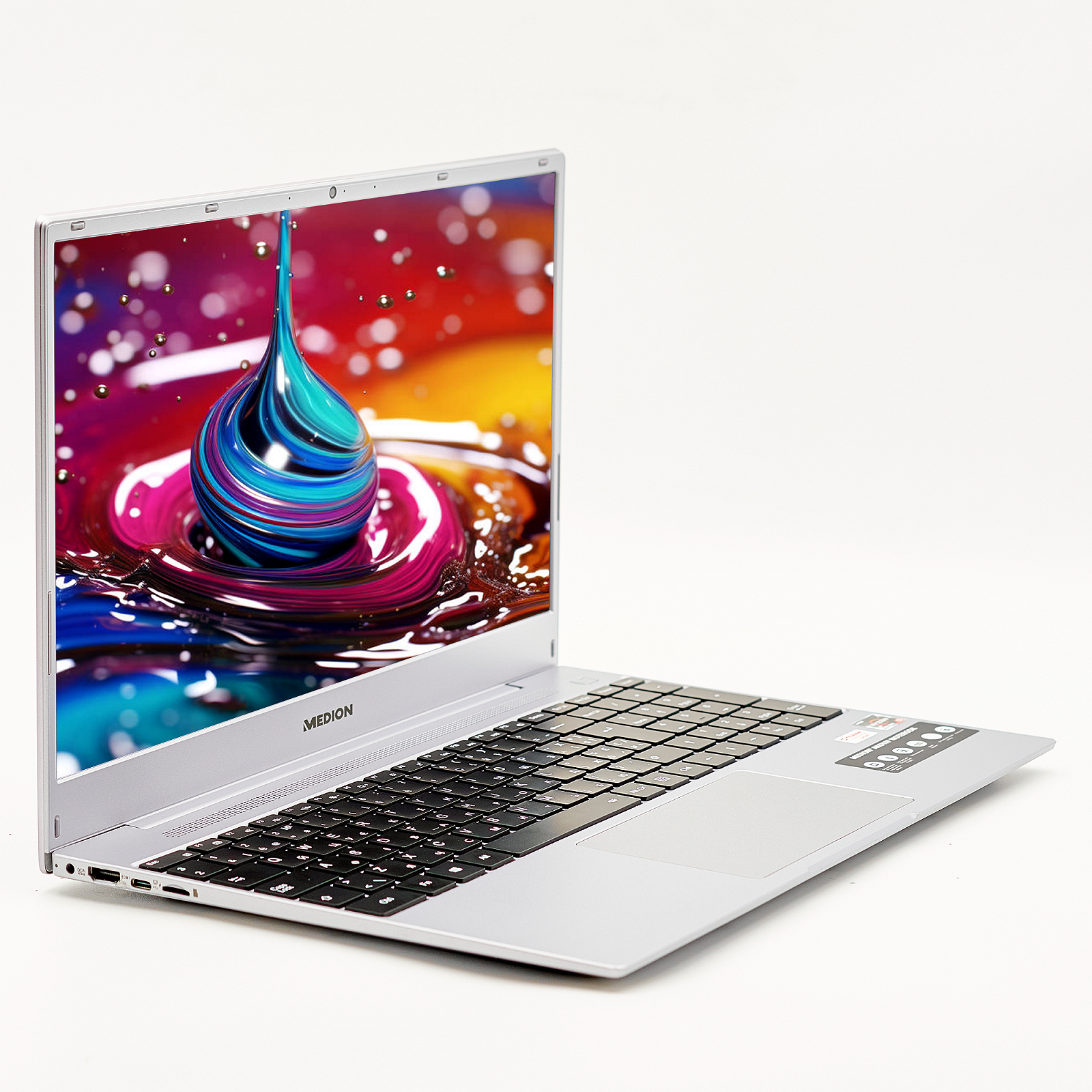 Ноутбук Medion E15303 Ryzen 5 4500U ОЗУ 16 ГБ SSD 512 ГБ AMD Graphics Металл, б/у, Win10, фото №3