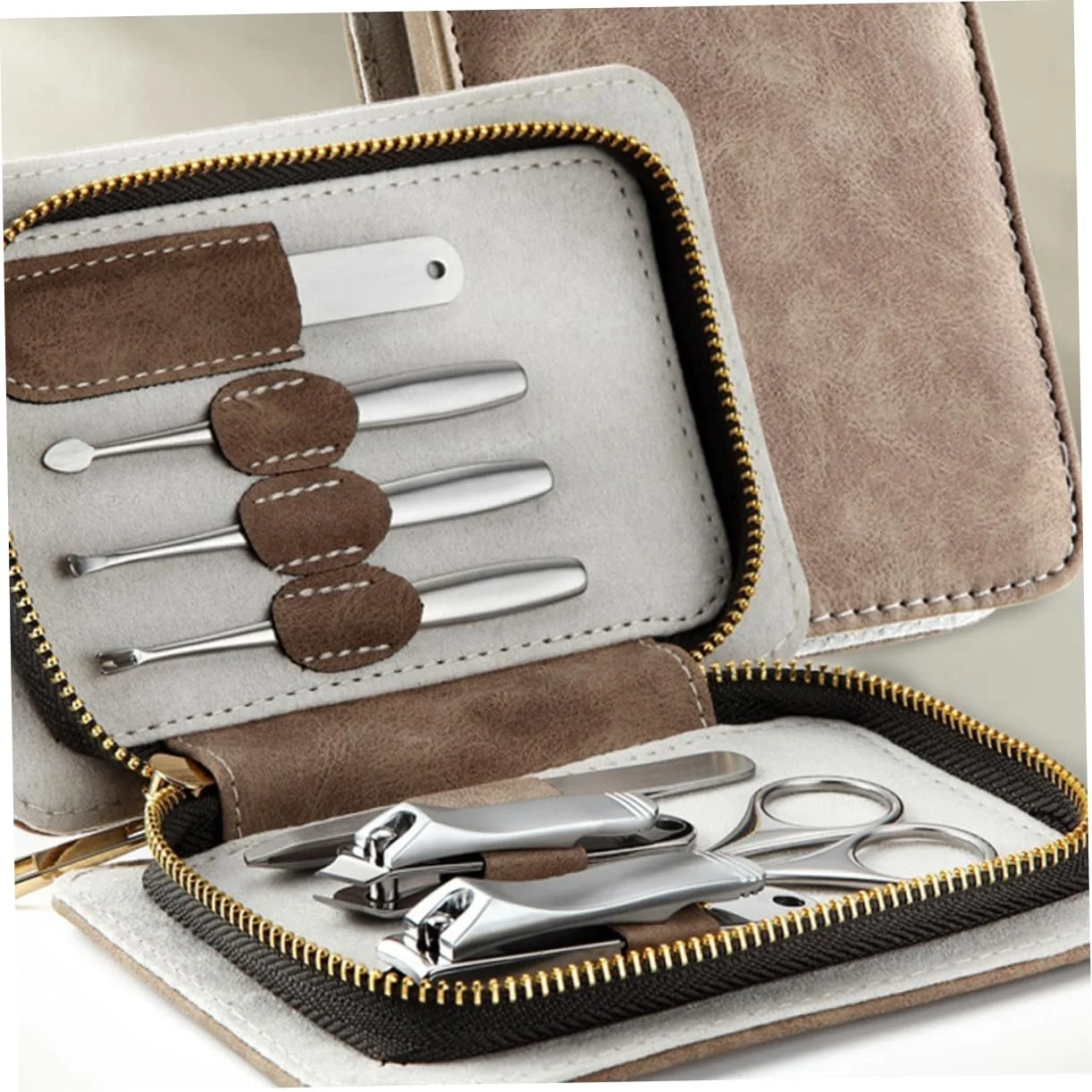 Набор инструментов для маникюра и педикюра CALLARON, фото №9 Набор инструментов для маникюра и педикюра CALLARON, фото №9